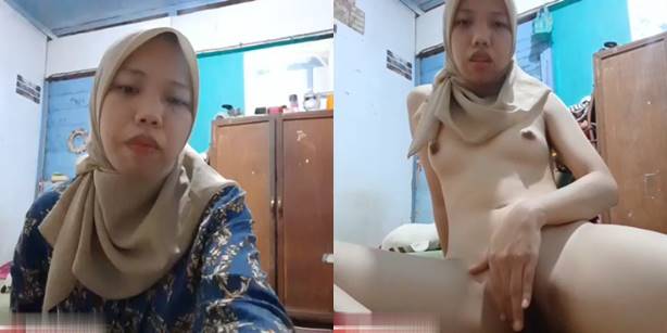Belajar Biologi Bersama Guru Hijab Lewat Video Call