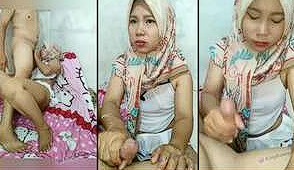 Viral Tante Berjilbab Open BO Demi Kebutuhan Masa Depan